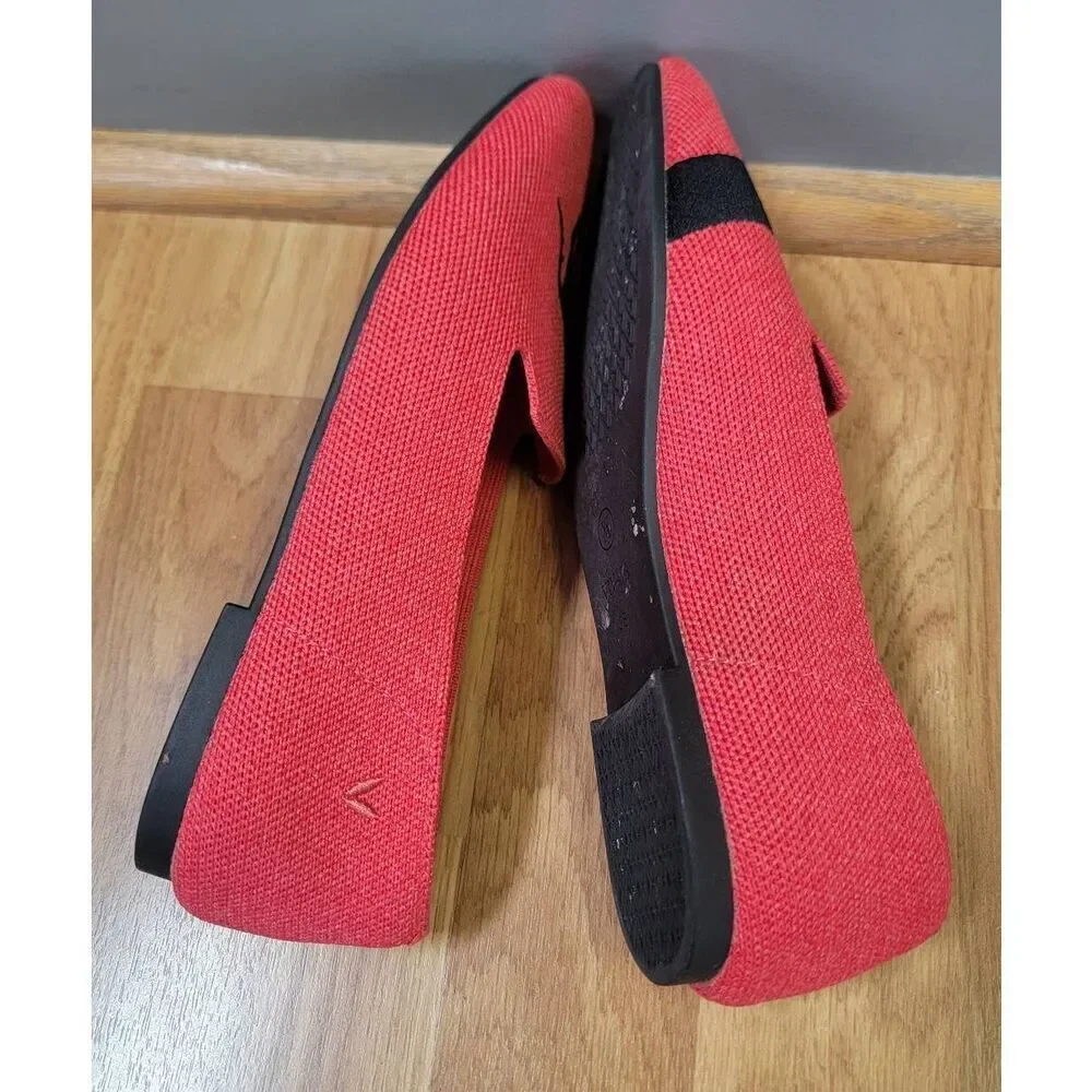 VIVIAN Audrey Round Toe  Embroidered Loafers 7.5